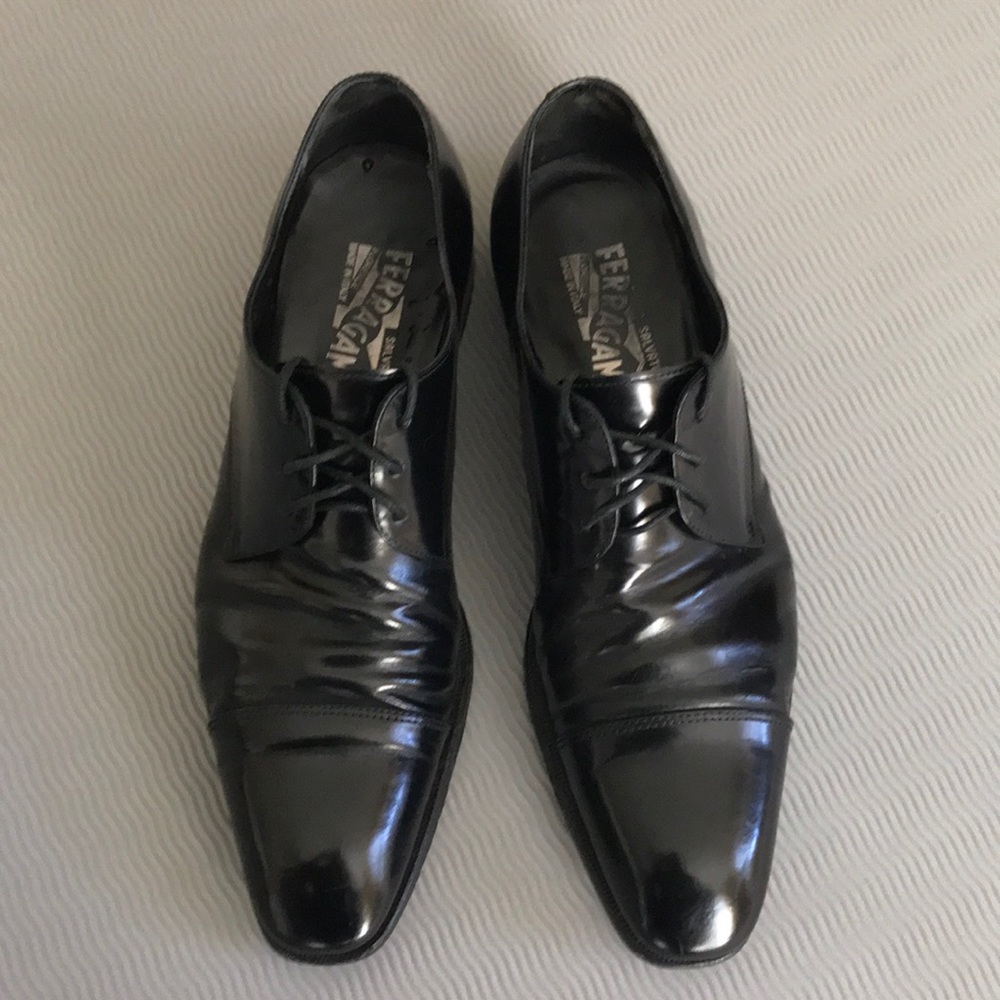 Salvatore Ferrgamo Men’s Dress Shoes size 9D